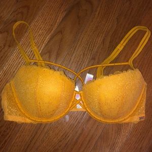 EUC Pink Victoria’s Secret bra